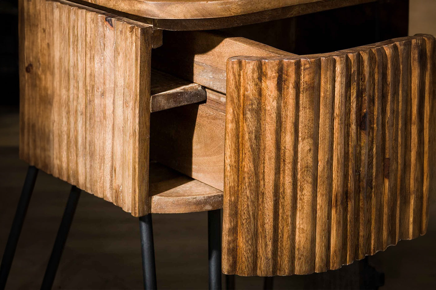 99f74a12-eaee-41b8-abf4-dbf2d70fb975