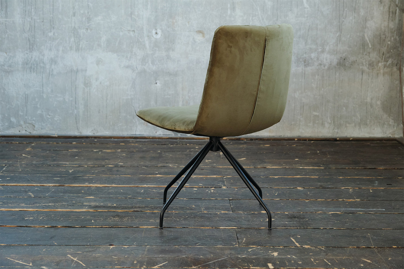 1a43e927-589c-429a-ba56-d693605796ad