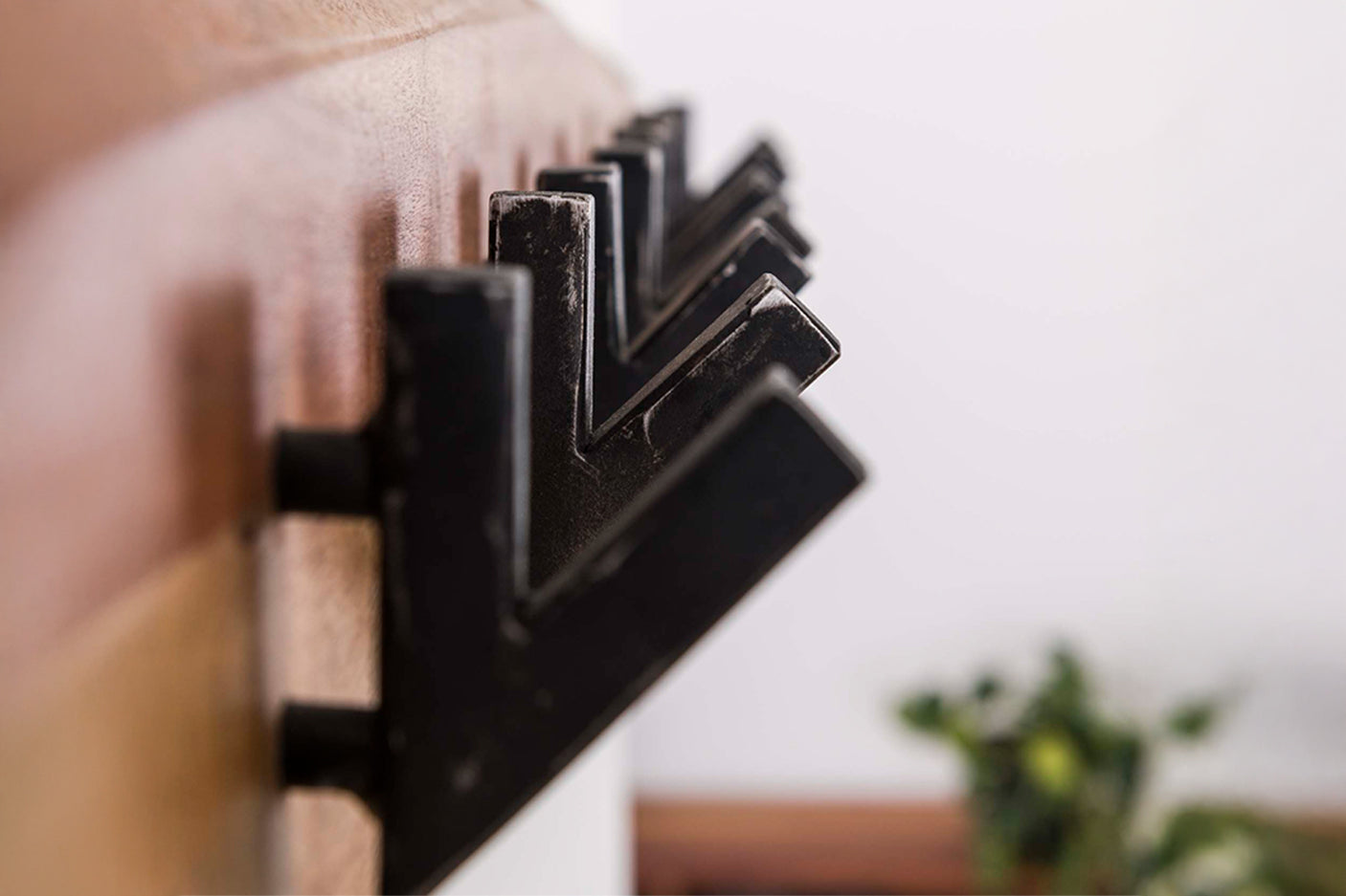 2e666b20-e48d-4595-83f4-4beecd18fbde