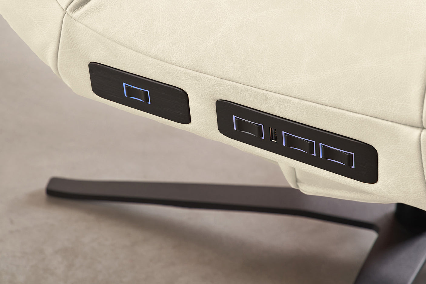 10f2c88f-aba8-49e6-a84f-44f40164d1be