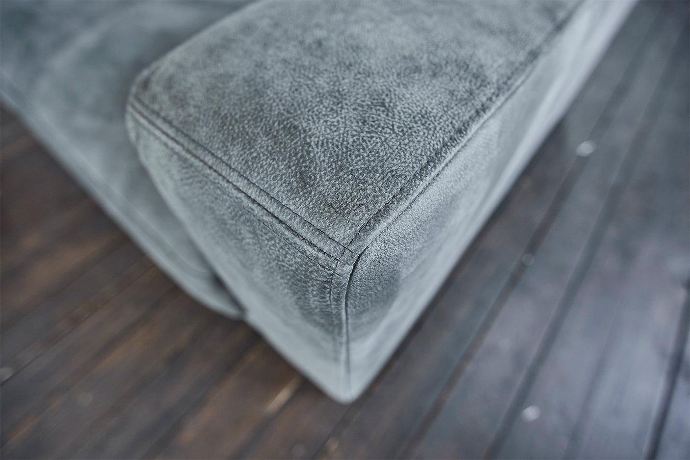 d6c8b3ca-00c2-487f-846e-4e946377e65d