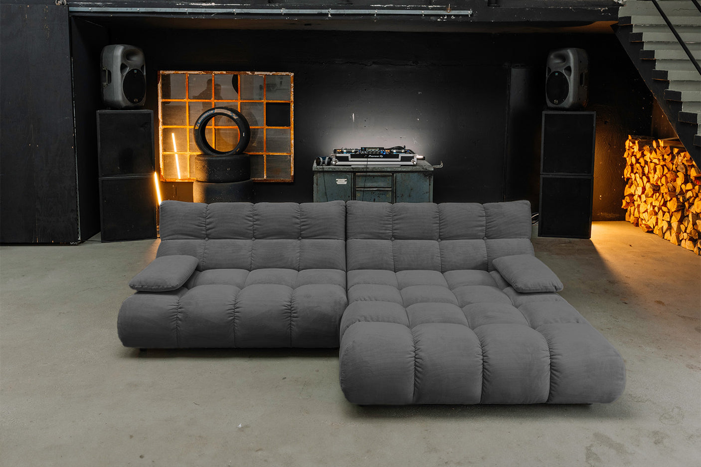 81b8ccf3-5adc-4514-8168-4b155a7ade8b