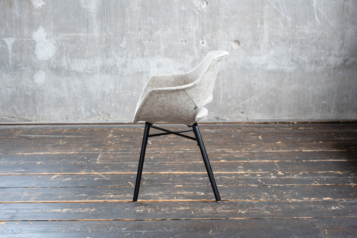 da28aefe-9f11-4fc2-9fc4-ade0c1e66ca4