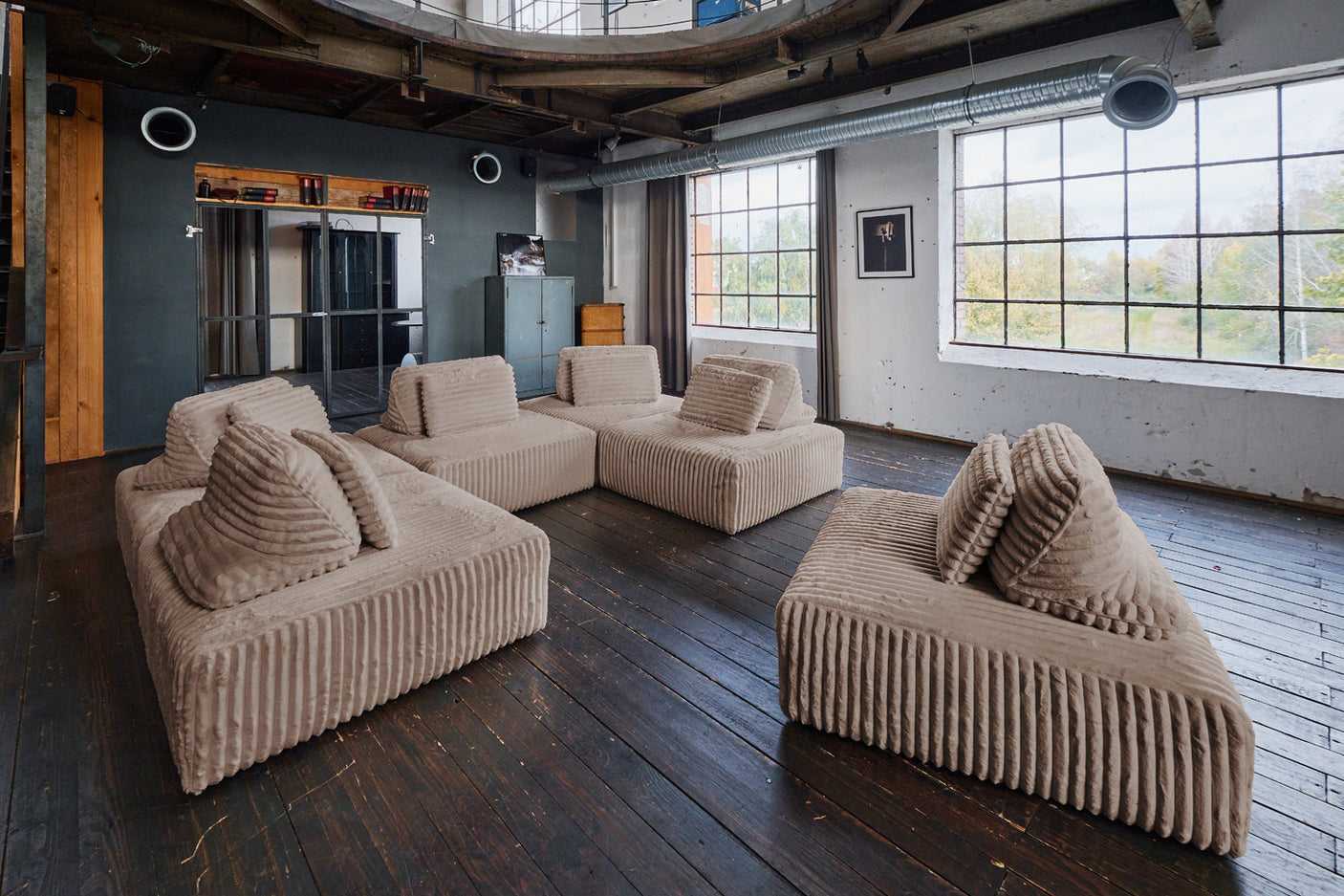 c94e5317-c3bd-430d-9756-5bc070f4dbeb