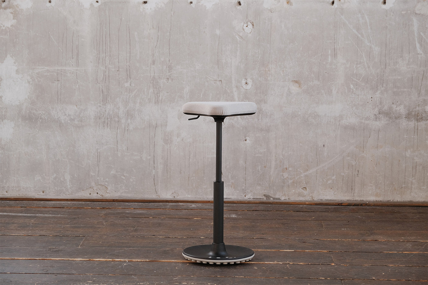 e1536bd6-f0db-44ed-815b-27f12cb2805f