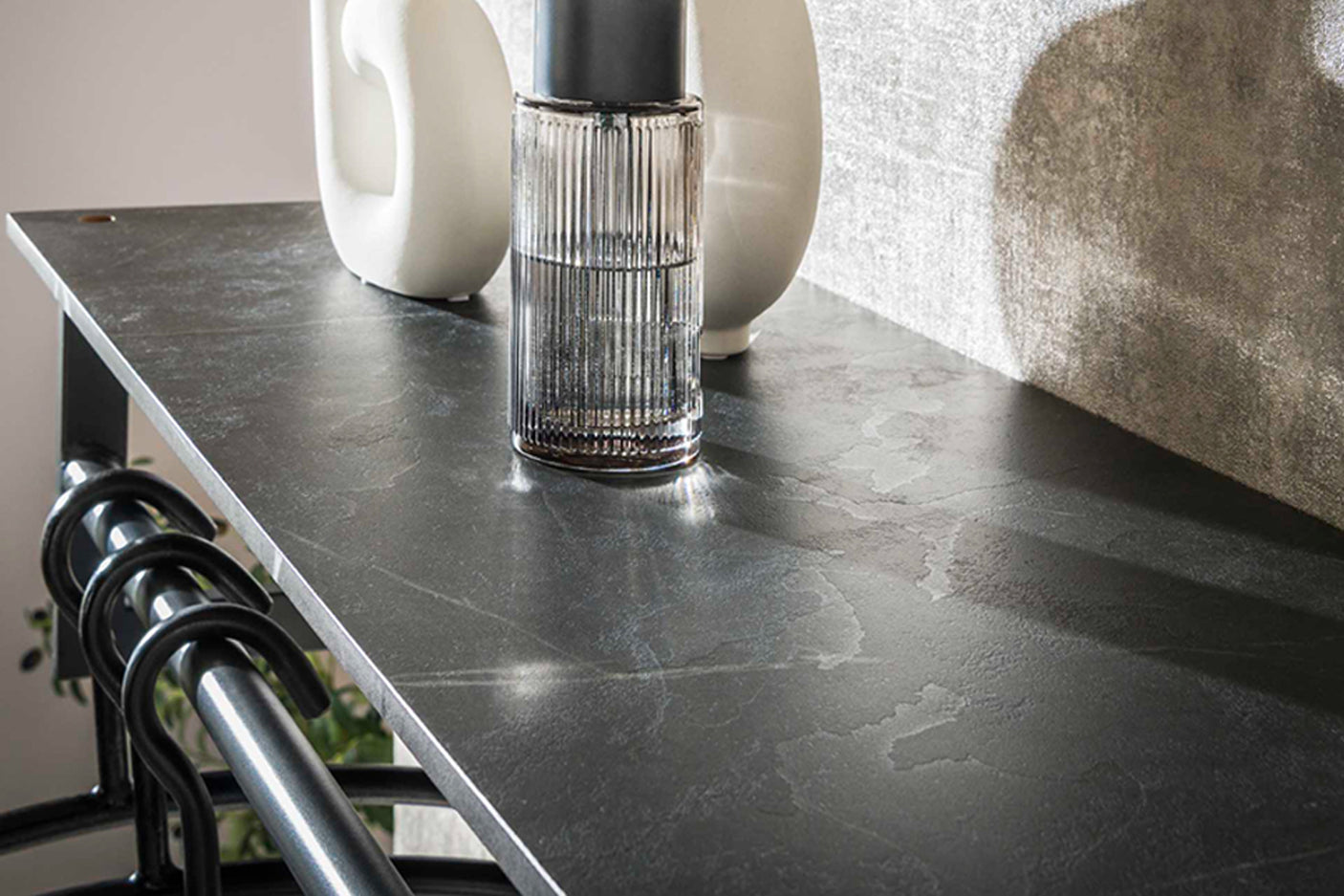 221d015a-89f1-48d6-ab81-85db274e02cb