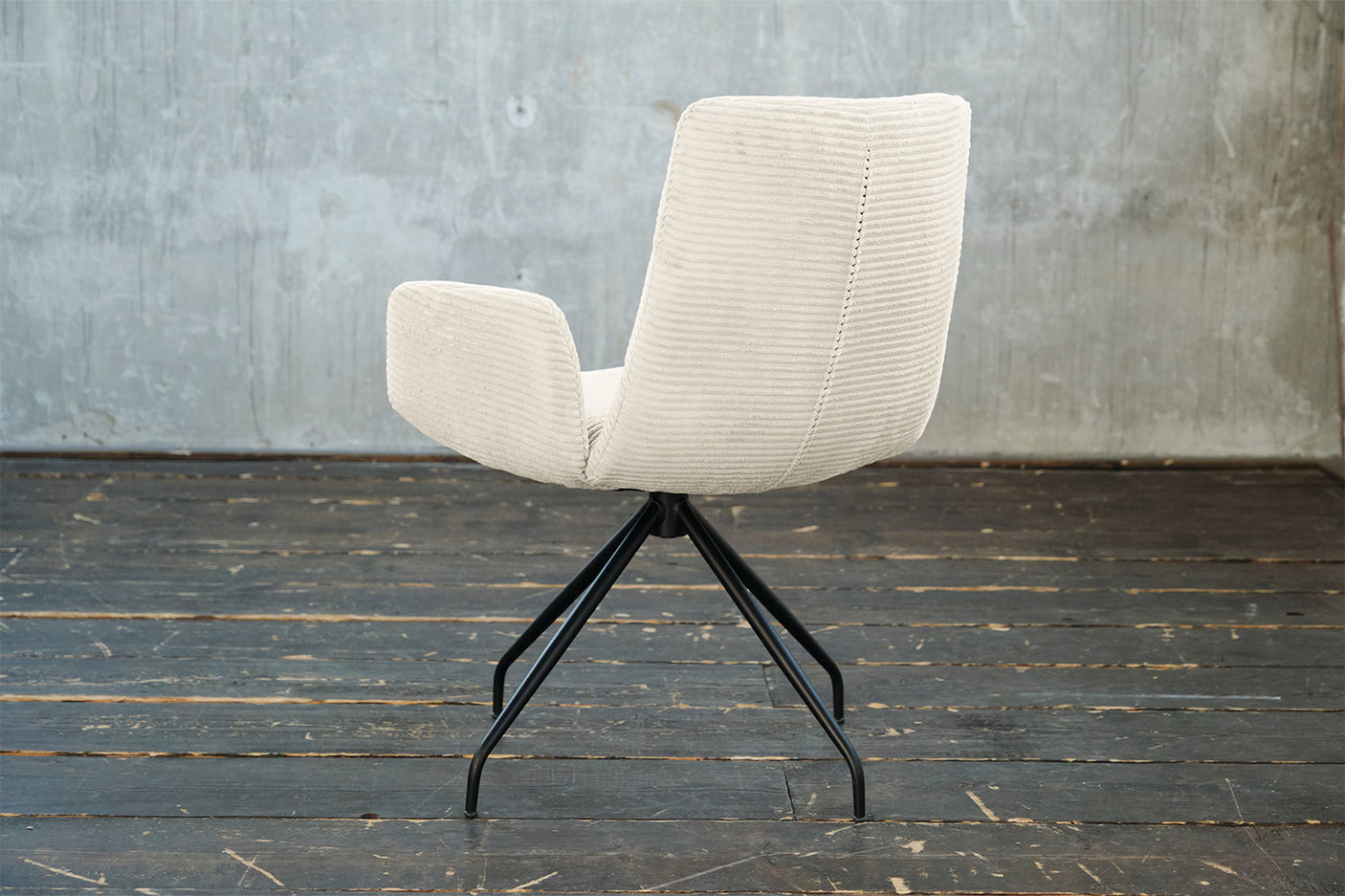 ac664bc3-8000-4b40-8a28-b544009d25e8