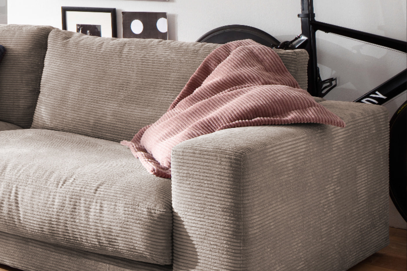 f355e477-dd0e-43b9-9169-6c070ebff8fd