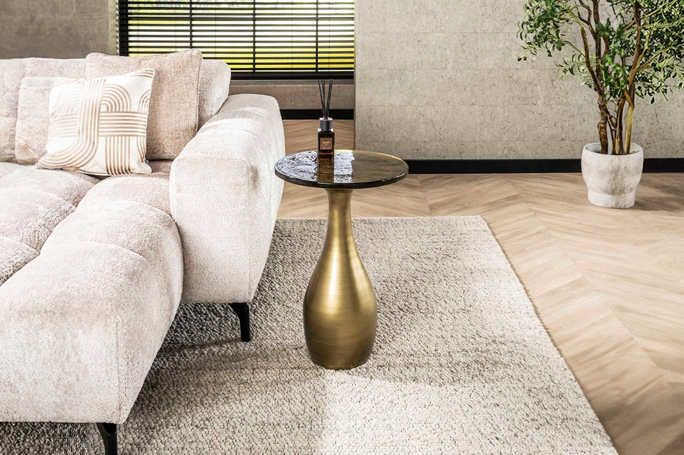 12786436-cc14-47c4-88e4-e5411d732ec2