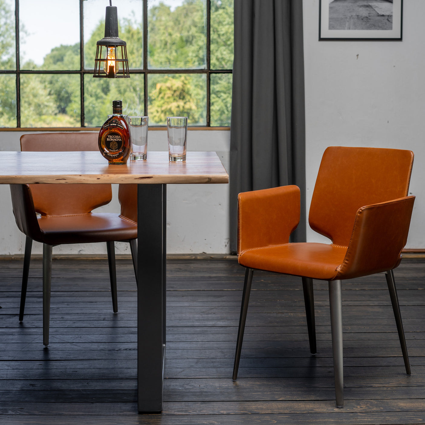 04c0d9e5-8504-4a3c-b932-011e176605e7