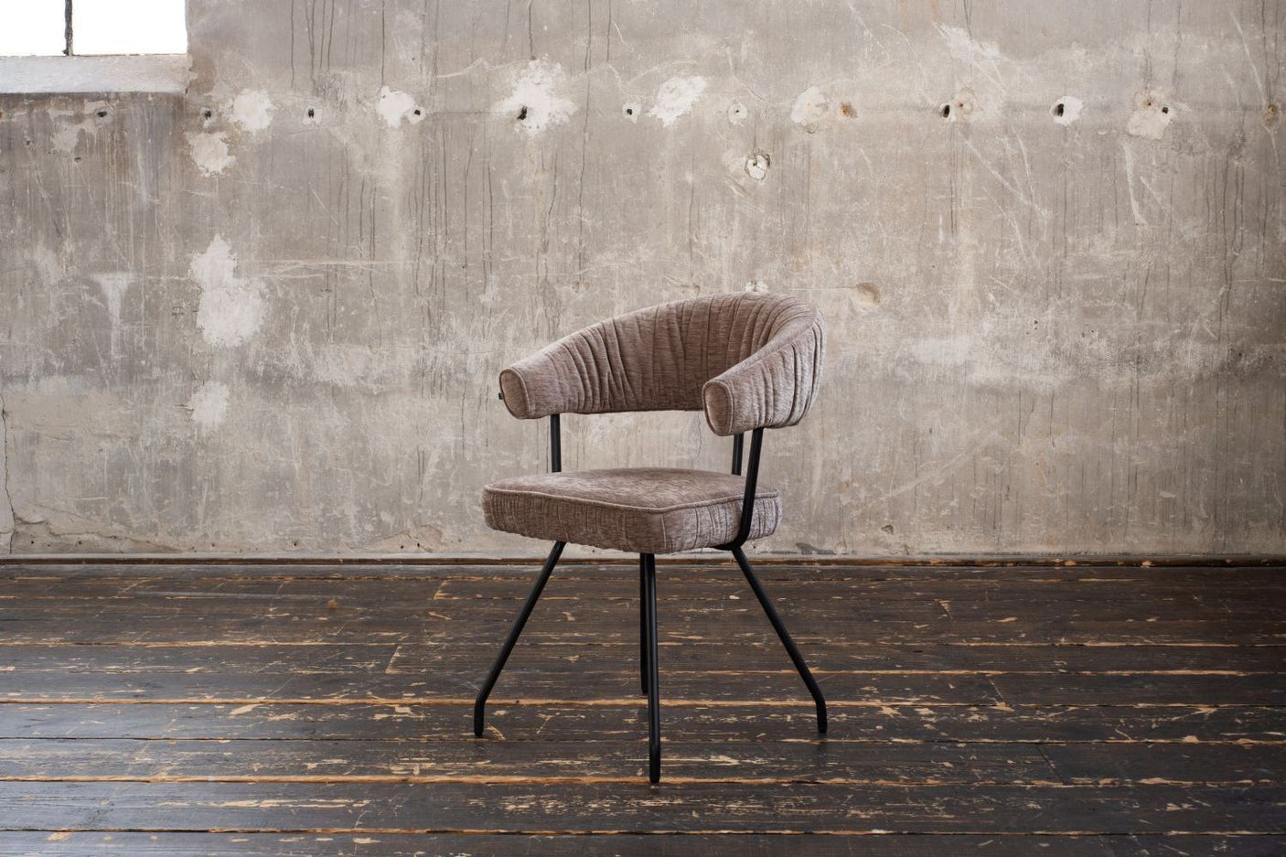 5e874371-4911-4c7f-866f-b609e201b560