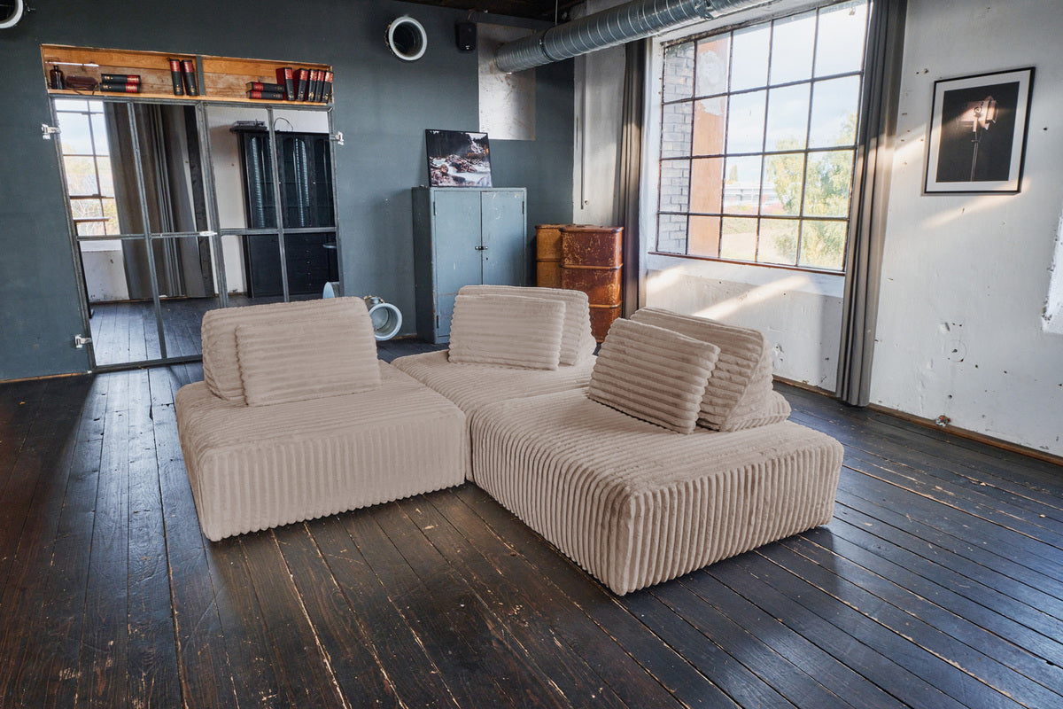 8dfc8ee1-aaaa-413c-8db5-41dfa980ae0c