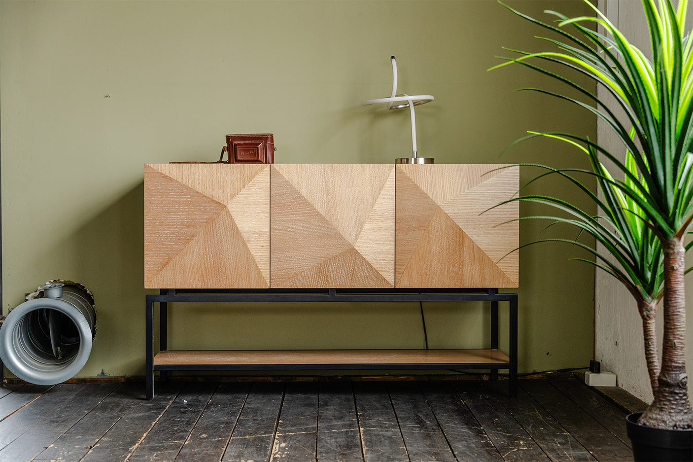 fccc0fd2-1d24-48de-9cba-728975a44935