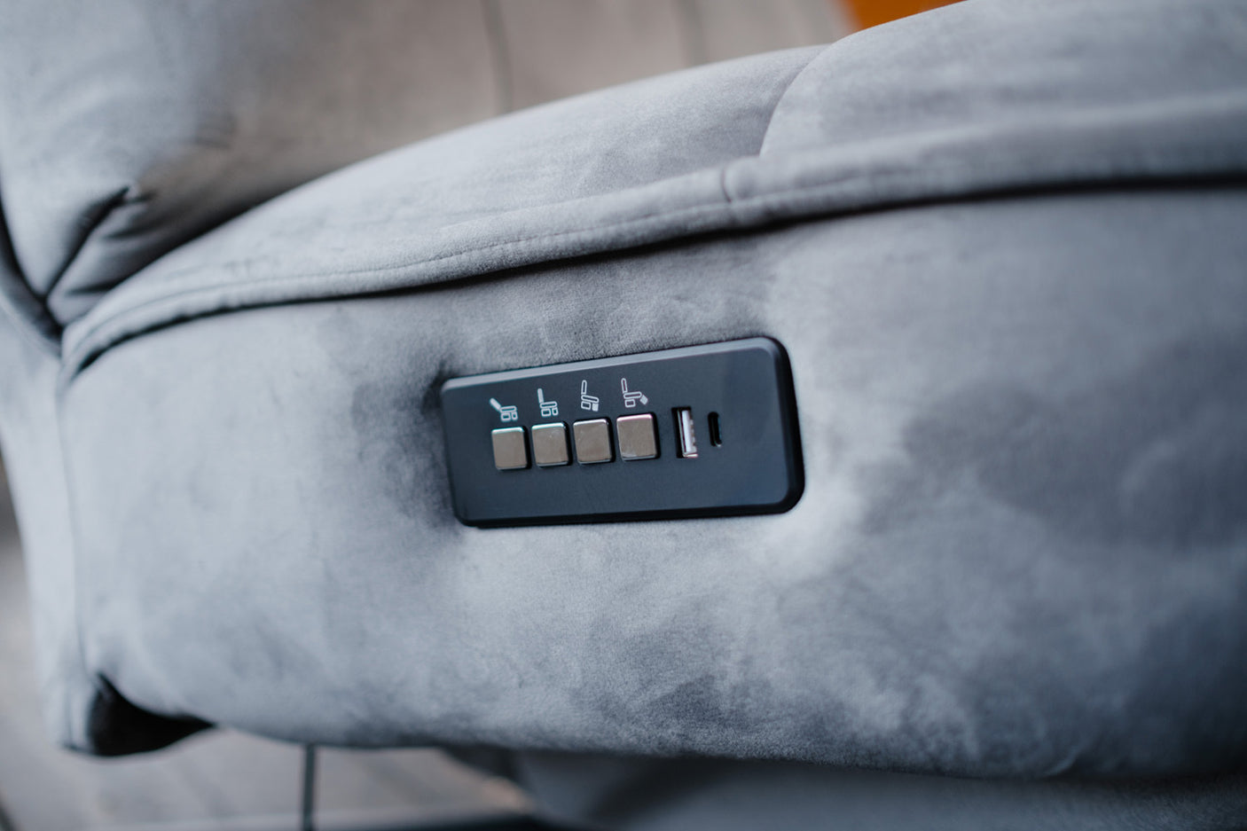 bb9ac49b-bf13-48a4-bfcf-d3cb5da0d34b