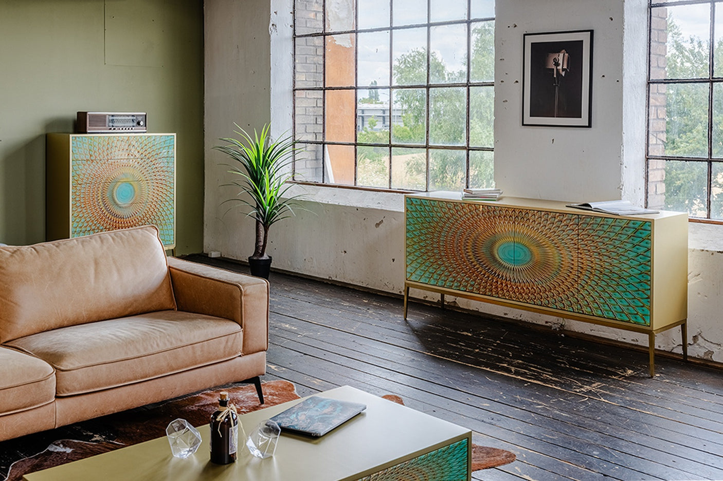 26e03e90-5eda-4028-8028-f9ade71935e9