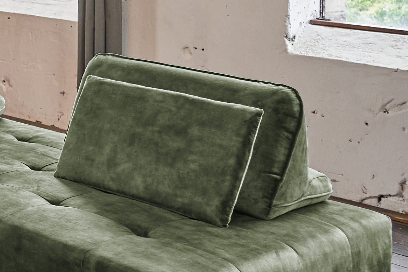 f7a163b0-474b-4488-8762-1307b478250d