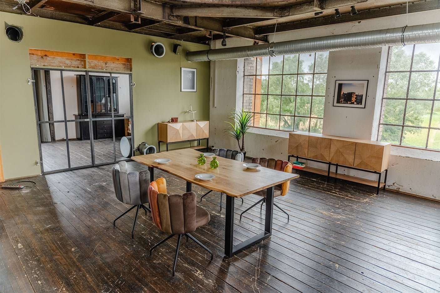 c980c750-74c3-4e5f-a145-65ca905dfafe