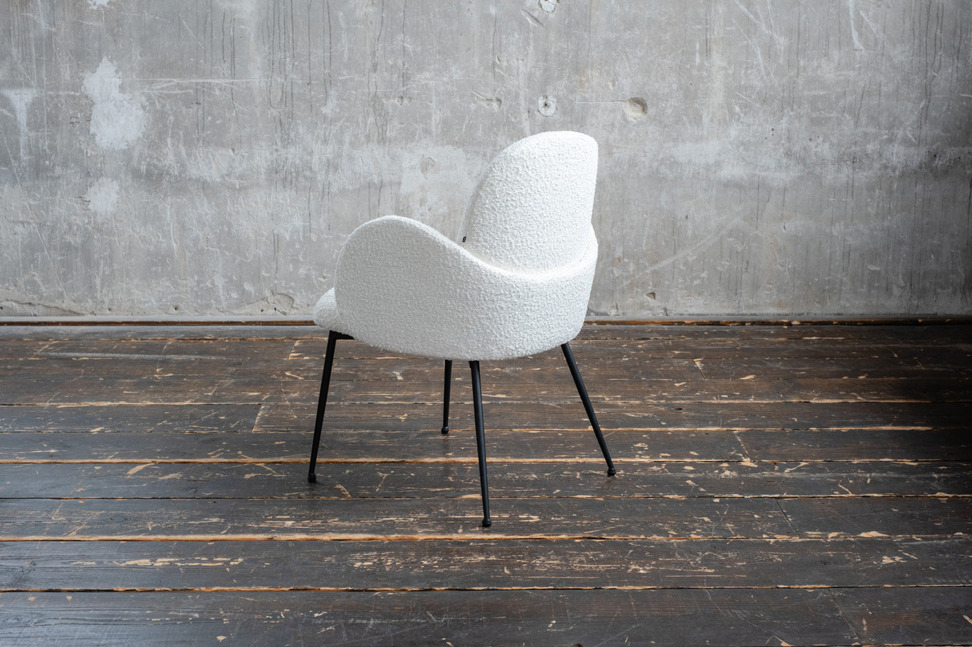 4abd5d91-dda5-42cf-b165-25863a6e875d