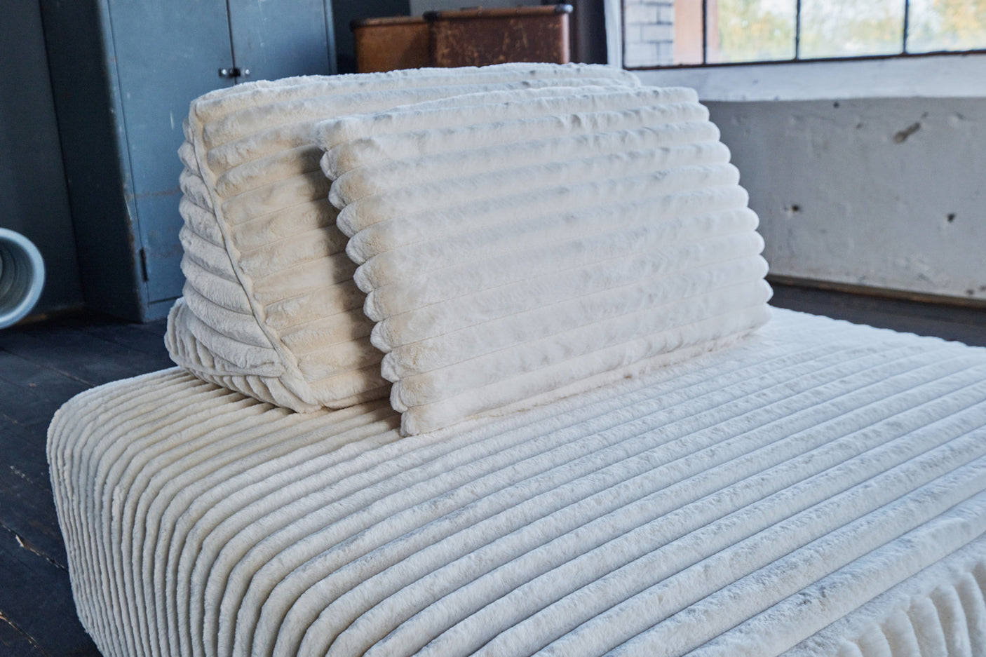 eb0c8722-9bca-4b6d-a4b2-0cddb779c90f