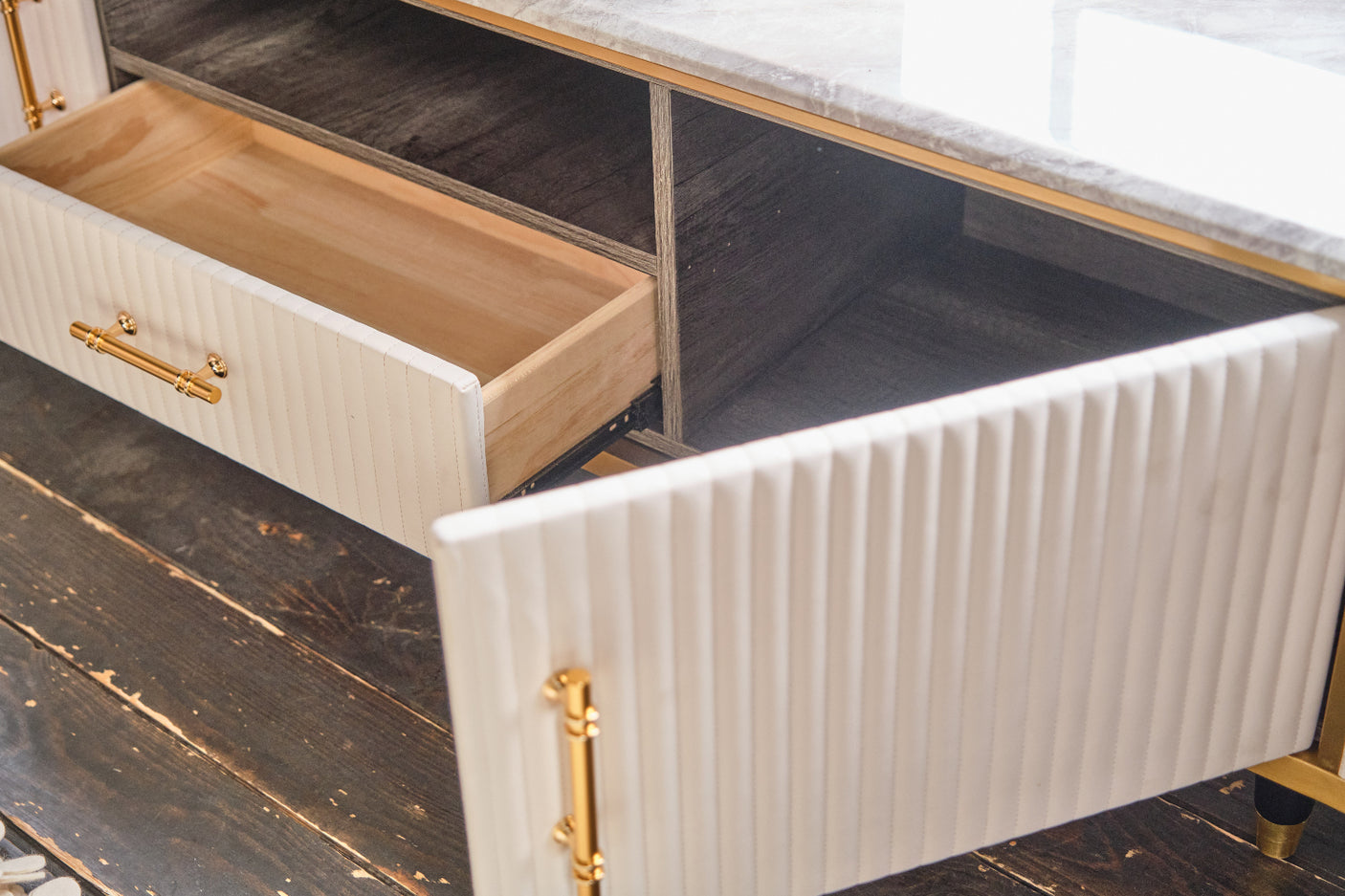 4b595718-1413-49db-8a3e-c88422efbc12