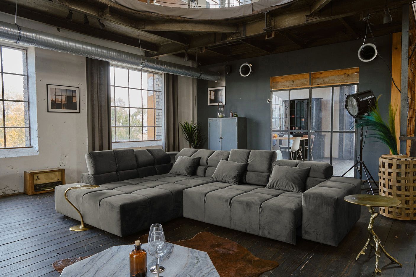 909f7abb-01e5-4f1d-8f83-87202f52f43a