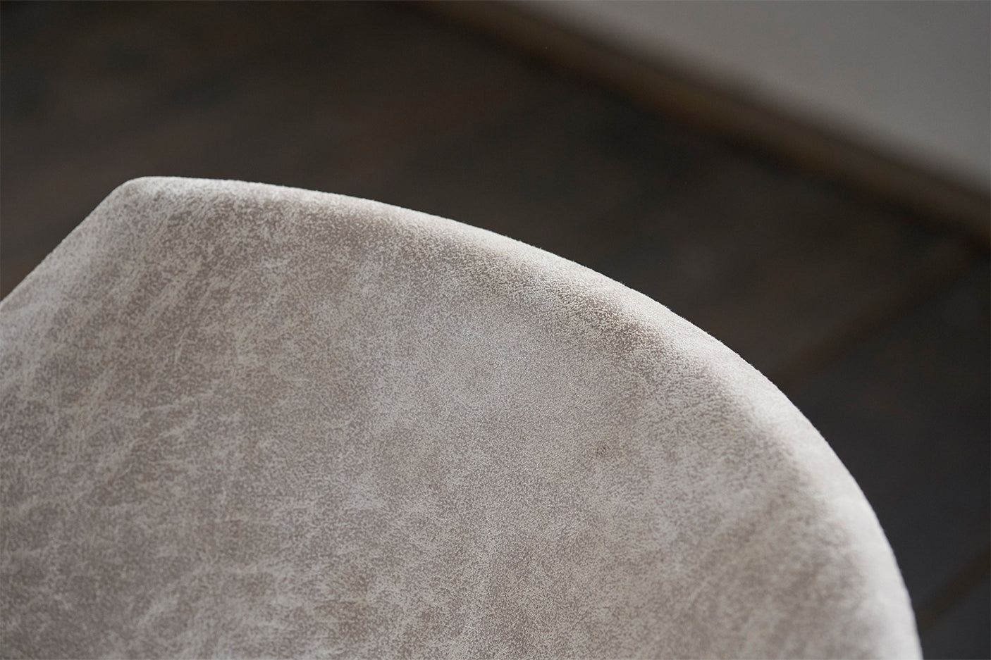 b1188973-3ad5-4504-b153-5e0edadba153