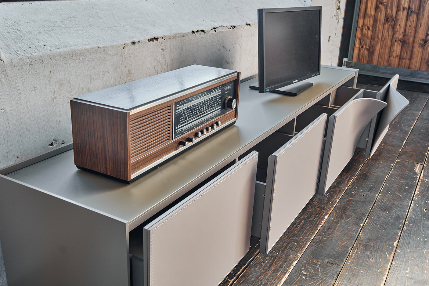 fabacd83-6572-41b2-9973-966851de6040