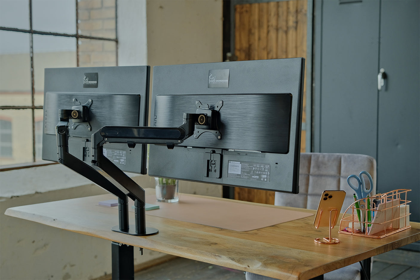 6f4bb04e-cdd6-42bd-af75-82da8d15c280