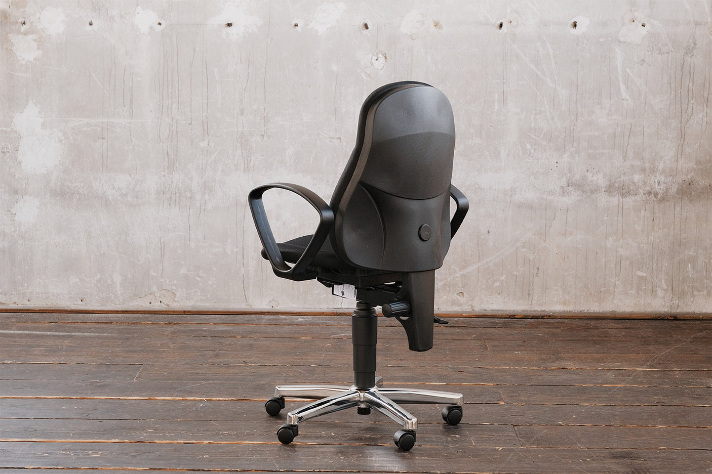 57bd66c5-19da-47f6-8a34-354007e5f70e