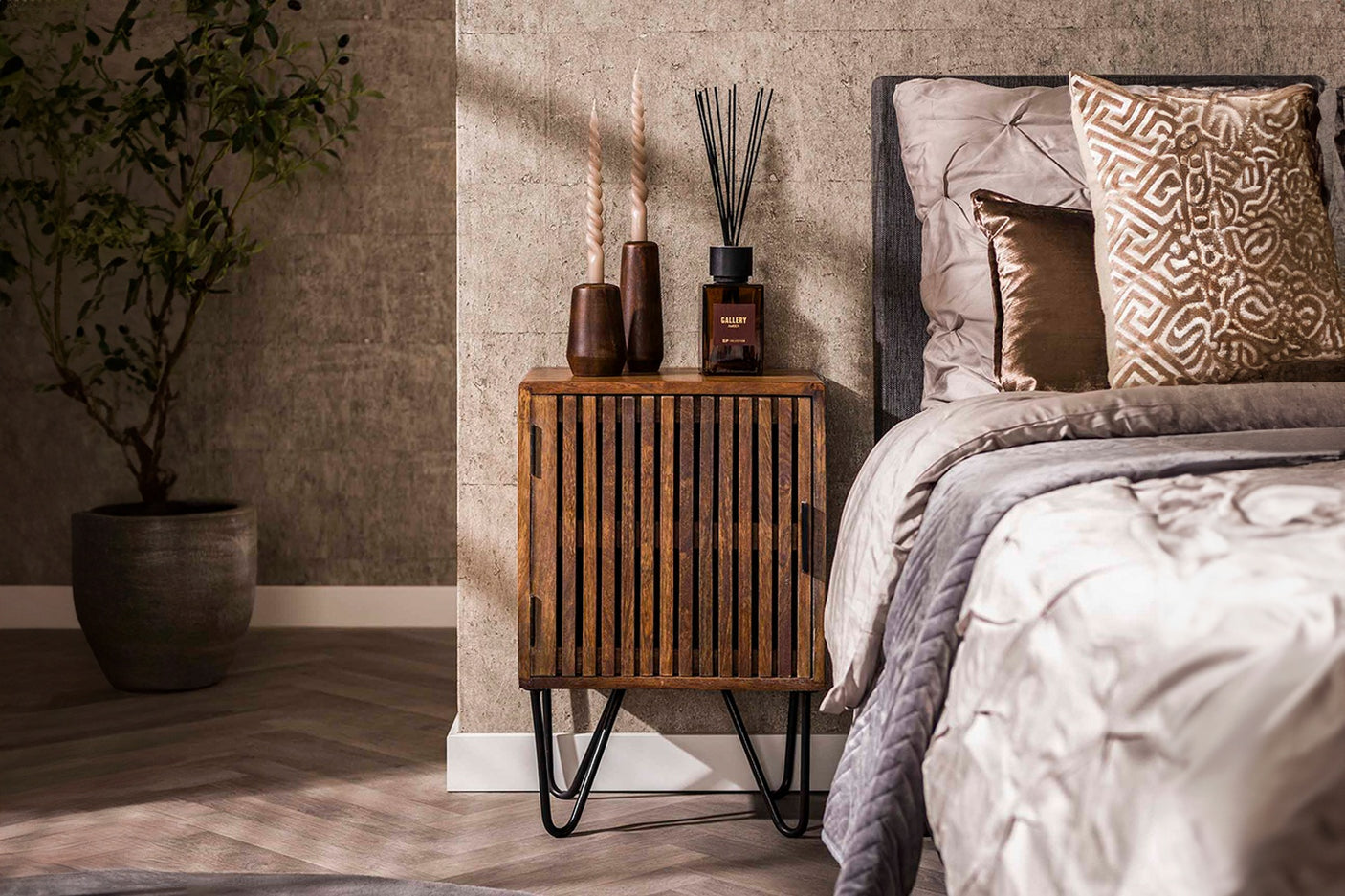 a1fc97e8-d373-43de-bb9f-7f8d0a293d14