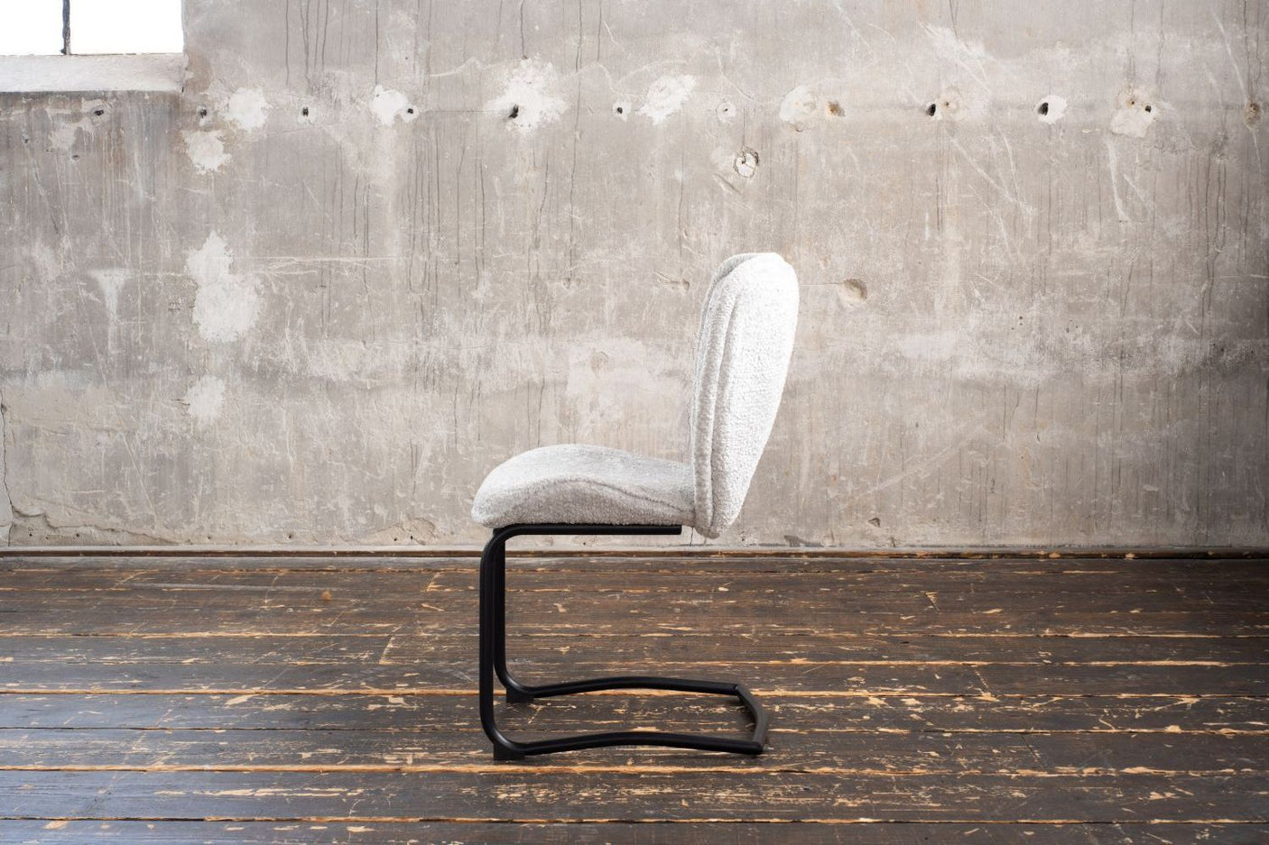 a23a82ac-52fc-451e-b77b-c3f54a51e929