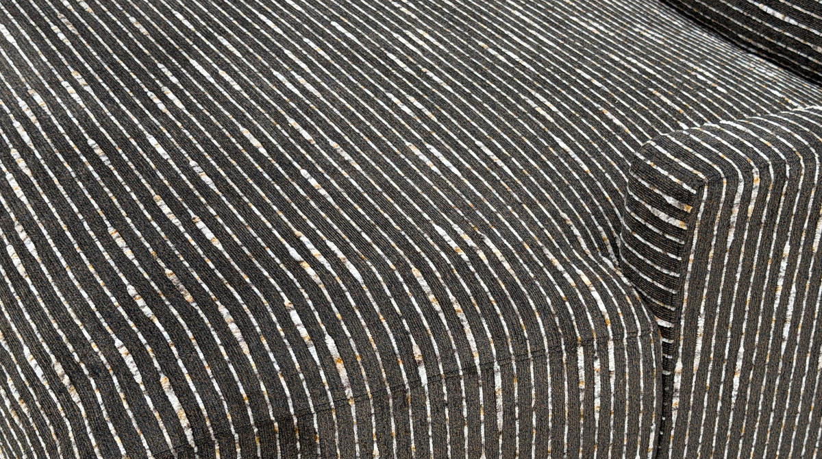 9b312749-6c16-4586-b4c0-bf033e85f7b1