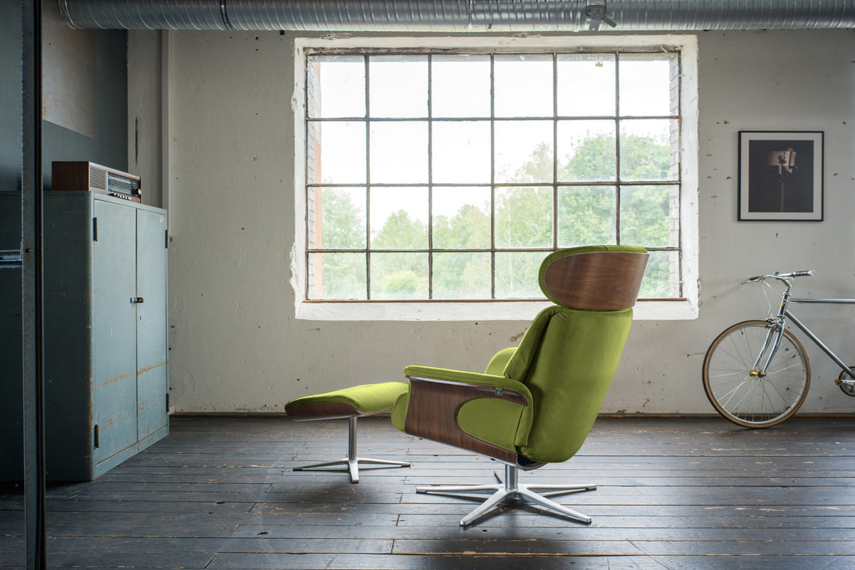 KAWOLA Sessel TOSAR Relaxsessel drehbar Velvet grün mit Hocker