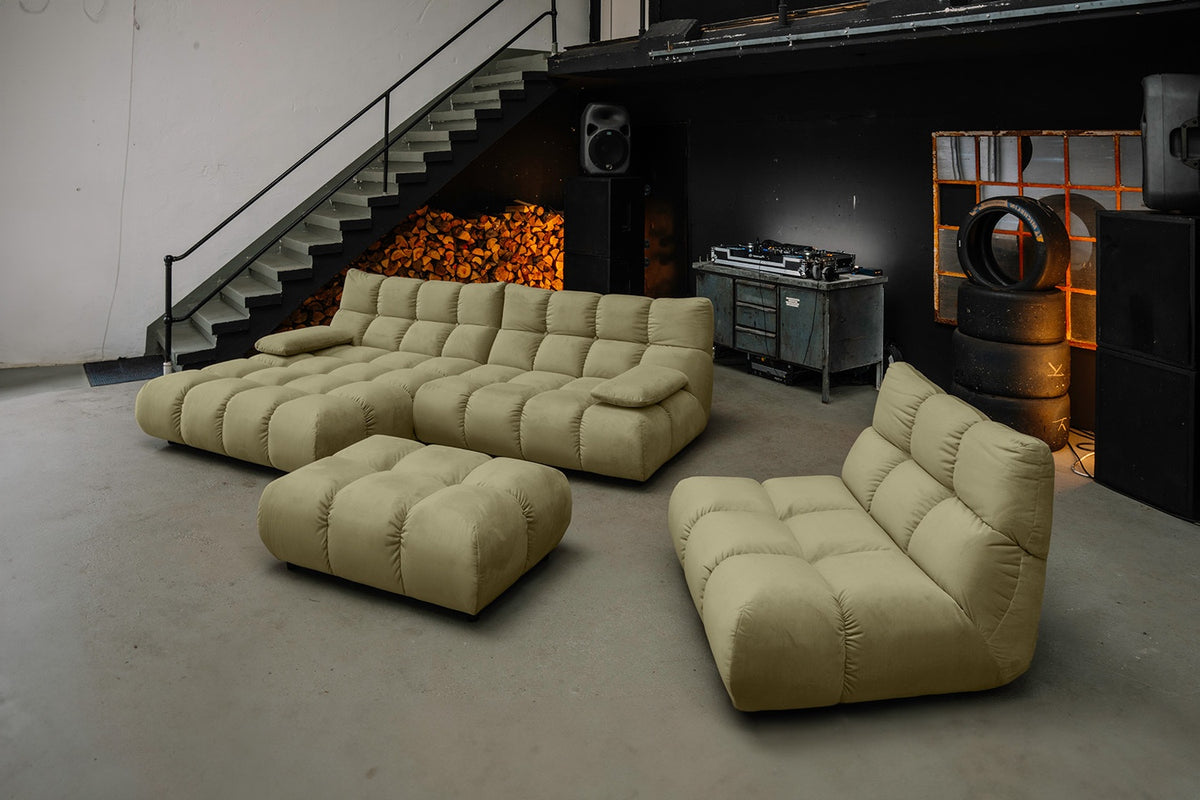KAWOLA Sitzgruppe VIVIEN Ecksofa Drehsessel Hockerbank Velvet oliv