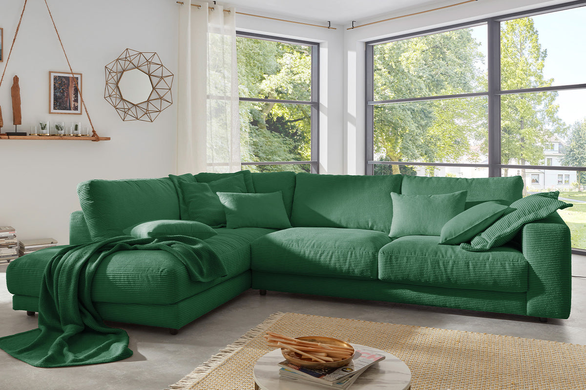 KAWOLA Sofa MADELINE Ecksofa mit Recamiere Cord smaragd