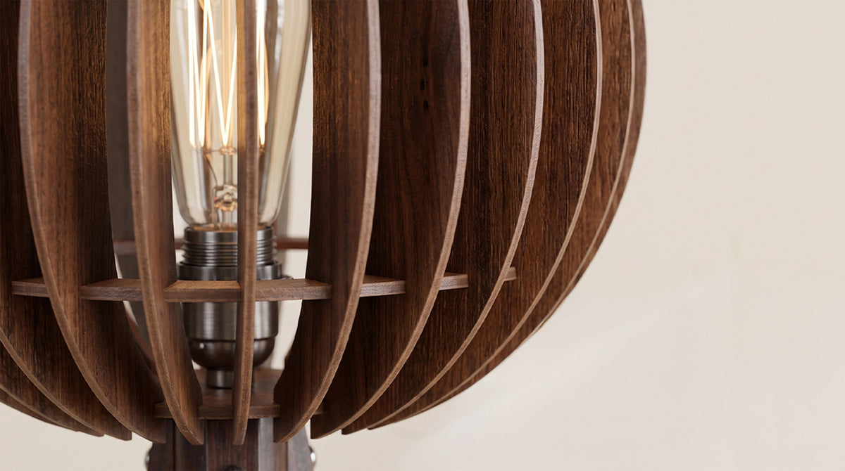 KAWOLA Stehlampe YARA Holz walnuss