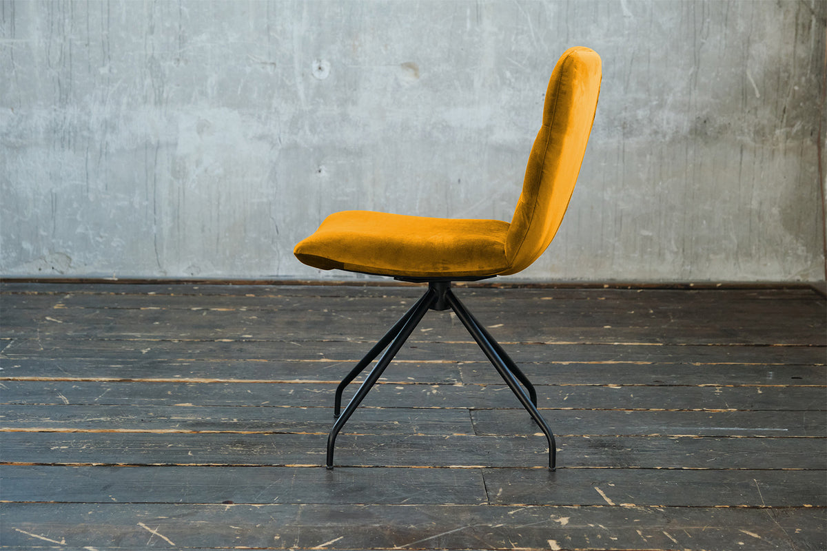 KAWOLA Stuhl NEW CHARME Drehstuhl Esszimmerstuhl Velvet curry