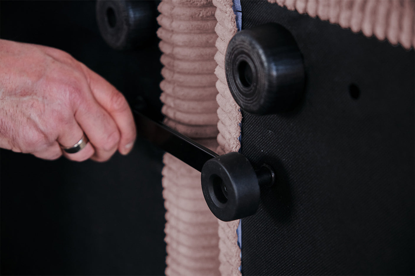 eeff73b1-3cfc-4ee6-af43-a9e560e0d770