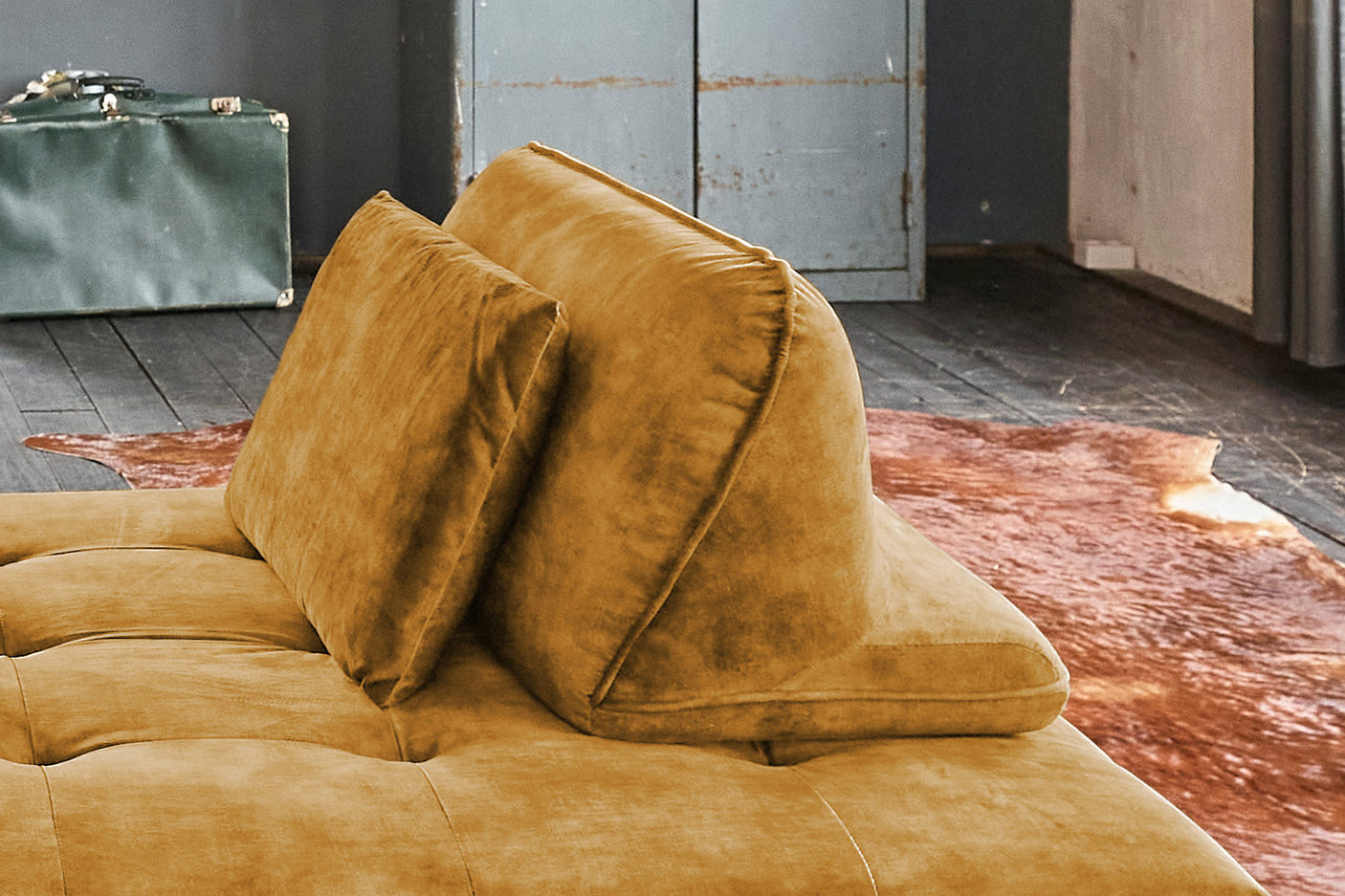 ecf26a83-94e3-487d-a764-c23d7183895d