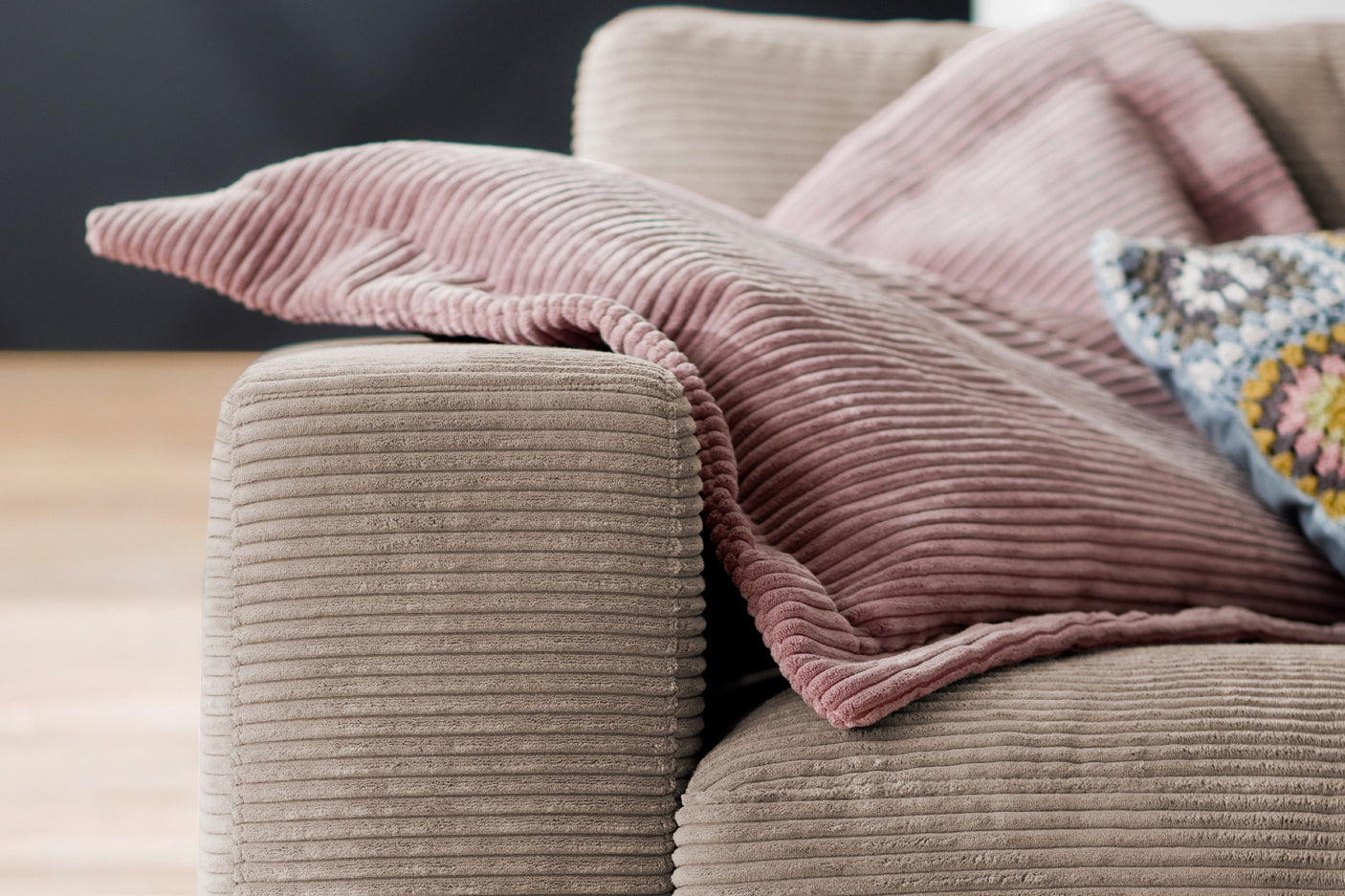 a2760dc2-4cd7-4c4e-a7c2-8aa7e9b3beb1