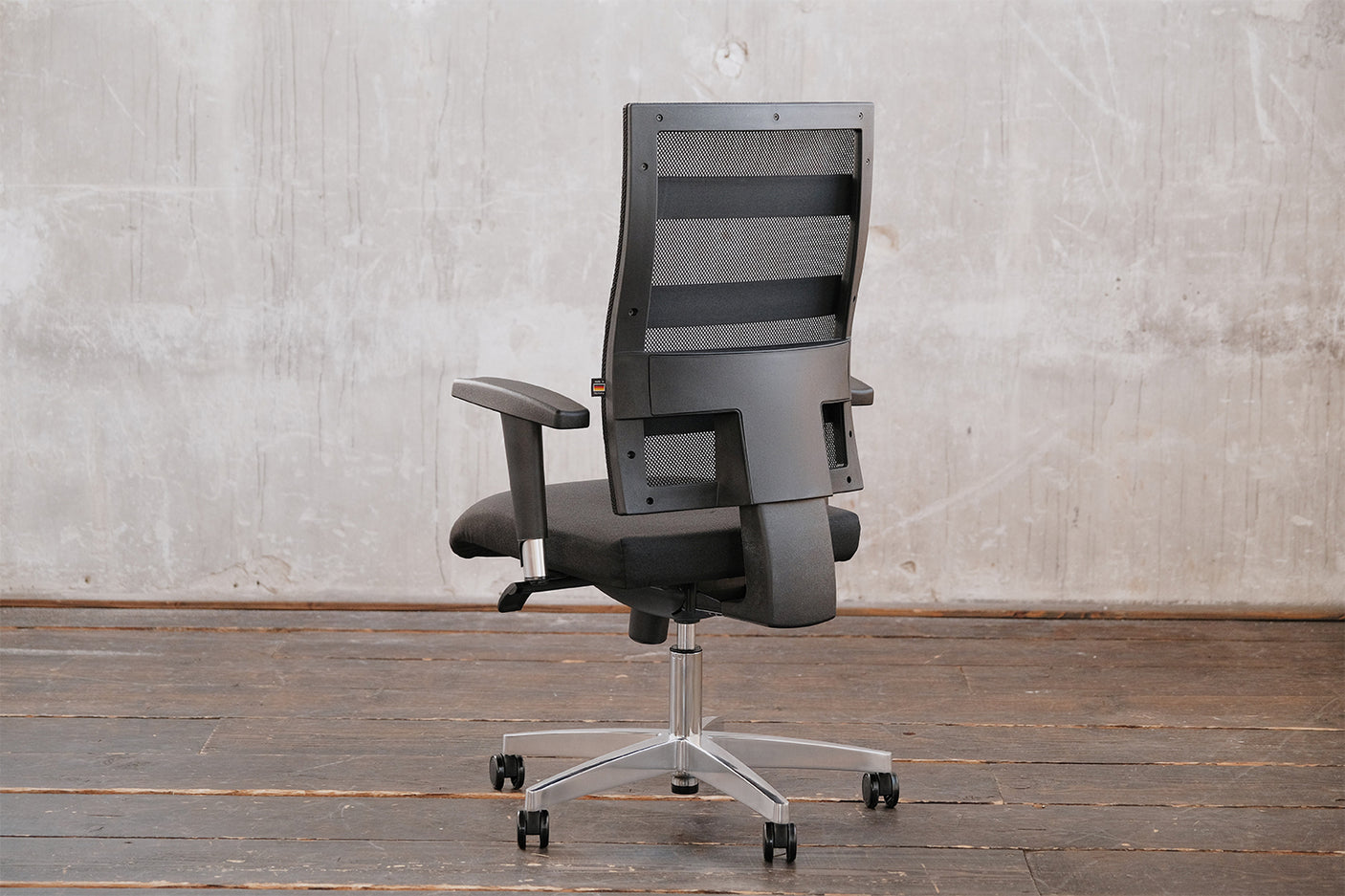 990a5358-fb98-4bbc-a155-bf94da3ad176