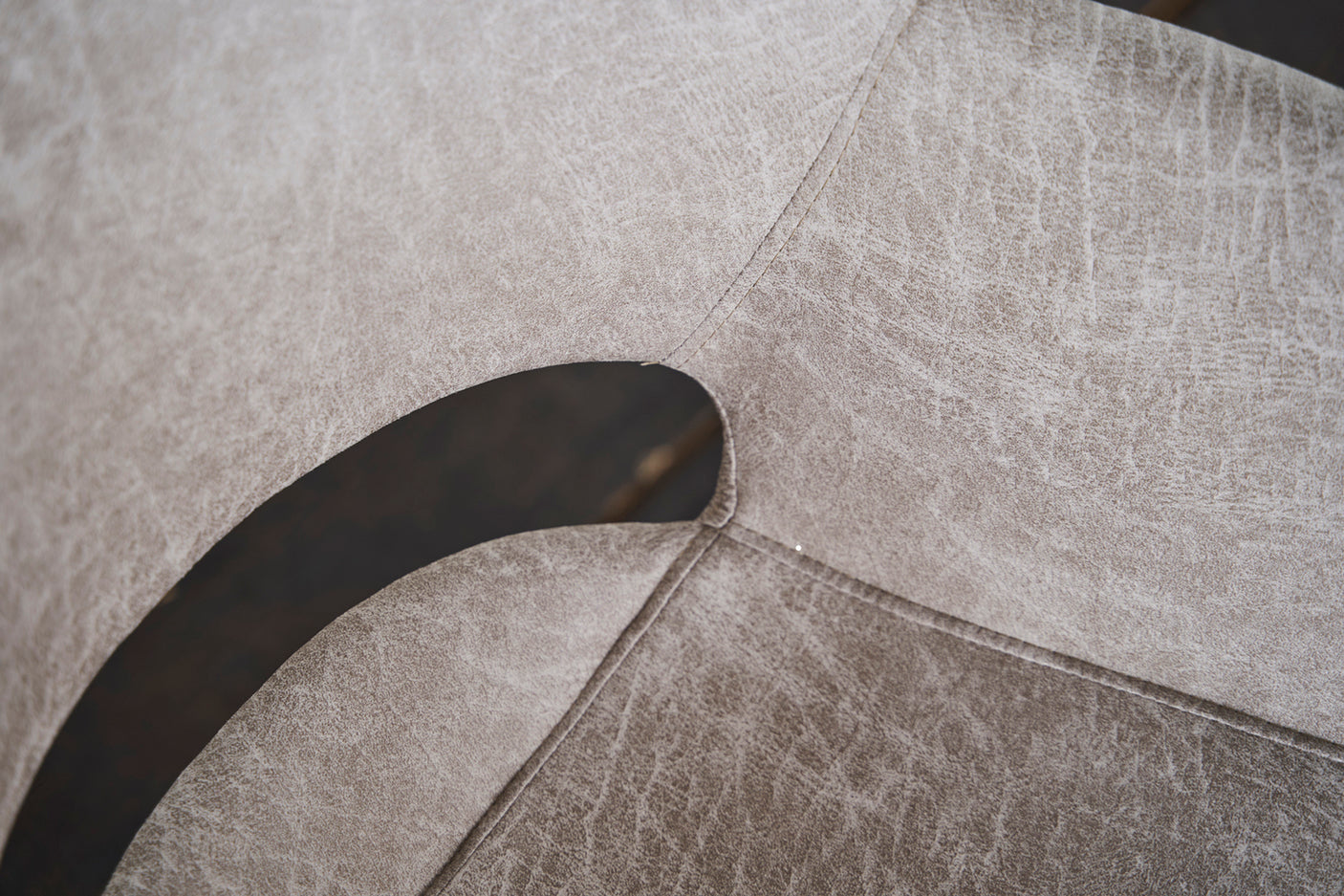 d01f4db1-341c-4f41-9542-10f79eea4fa7