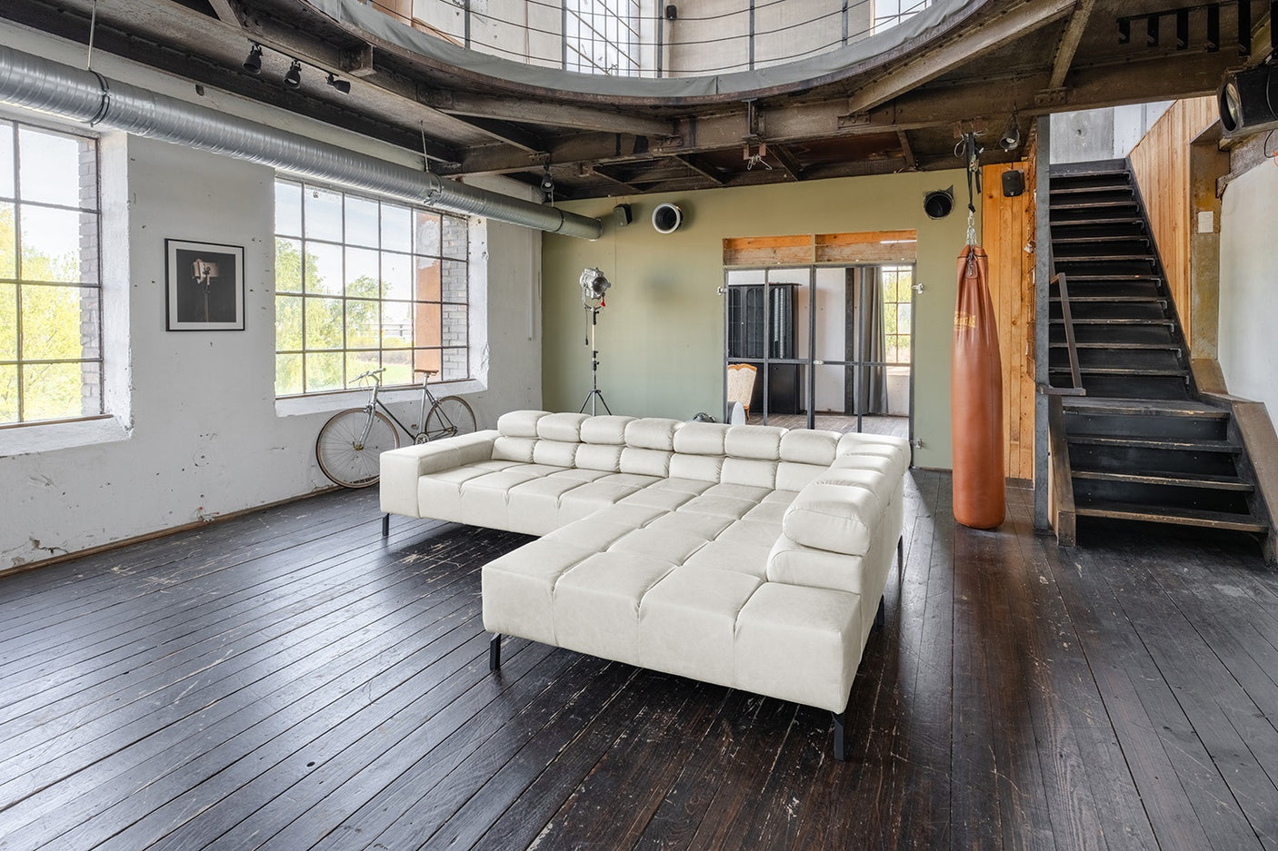 b849c6a0-522a-4dde-8754-6c43e8944f01