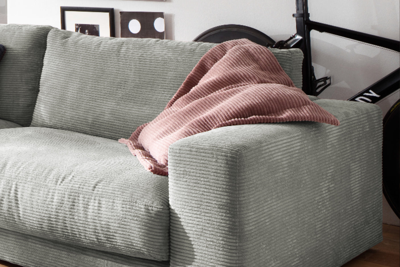 49a44fd0-e9f3-4f16-9fe8-77e6ae436fab