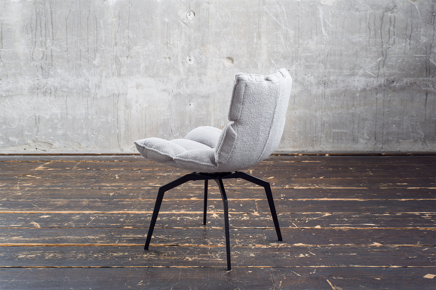 15cd8e90-c3b3-497f-a176-b8d165a753d8