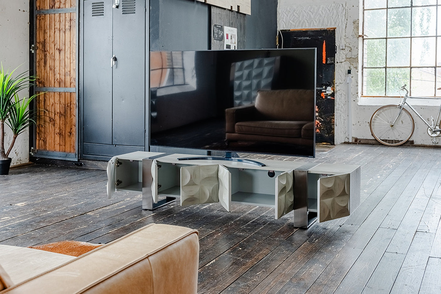 0a6d0721-96ea-445d-8190-1ecb3c457e88