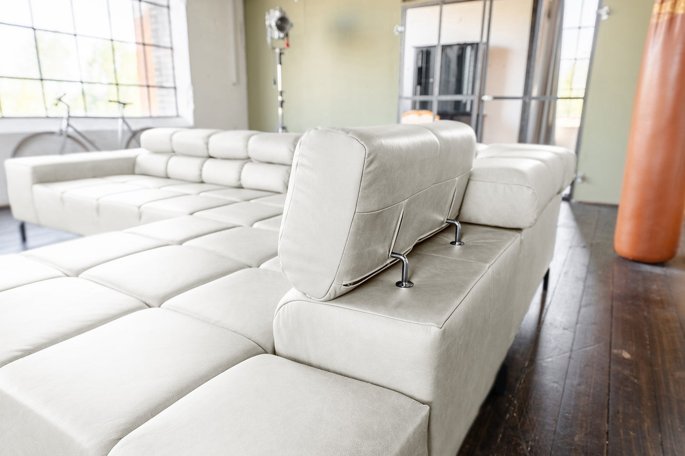 df9230f6-b7e8-4f85-b2d2-4294c4b889a1