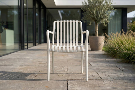 d4ce063f-2e31-4385-908b-bd6f33ccf654