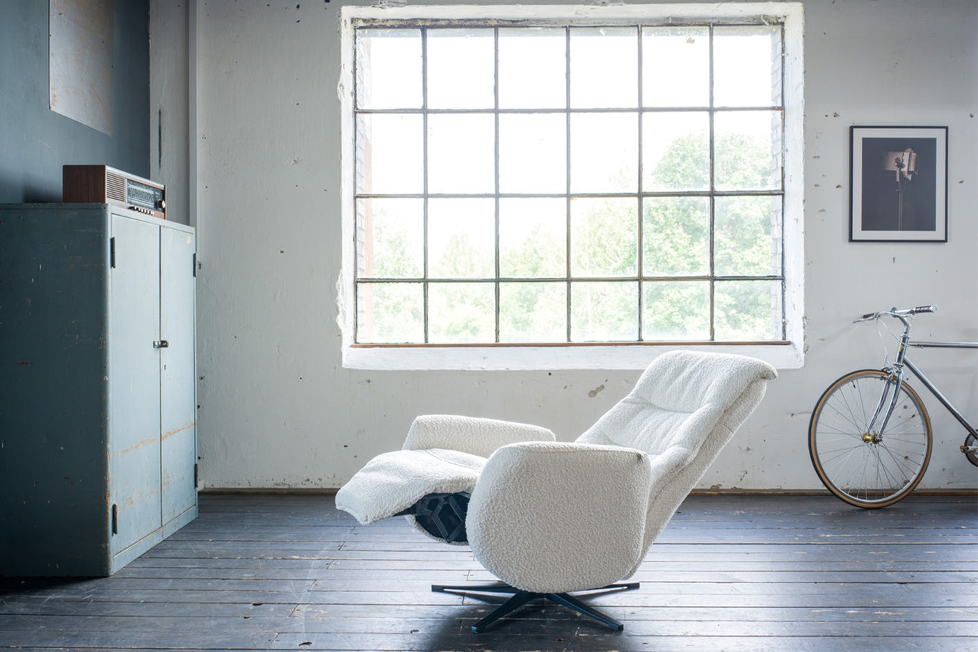 ea774b2c-d01c-4348-a5ee-d4e39252b65f