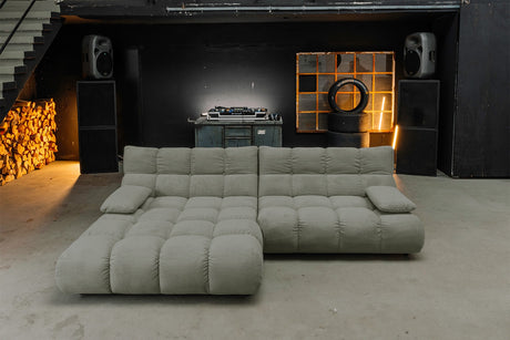 667e451e-4624-4d53-bc93-fae83ff9eebe